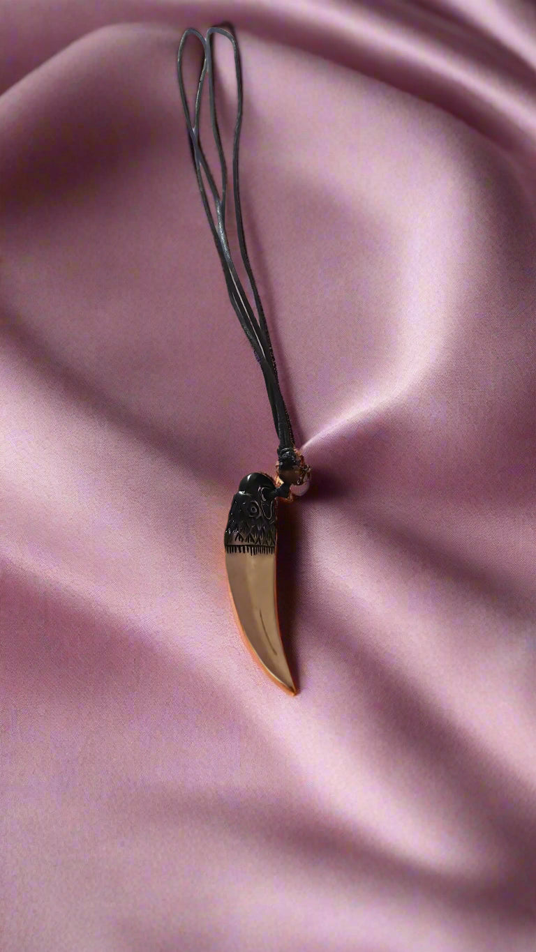 TUSK PENDANT